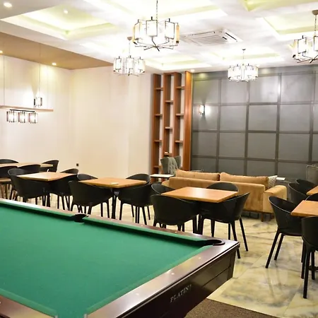 Oba Emerald Rivirside דירה