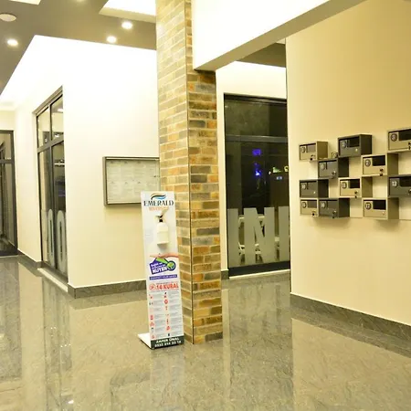 Oba Emerald Rivirside Apartament *